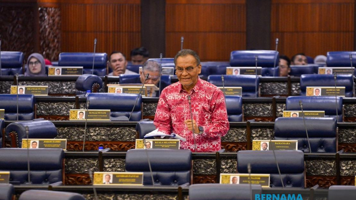 RM500 Million Health Ministry Cut Is Technical Adjustment, Not Service Threat: Dzulkefly